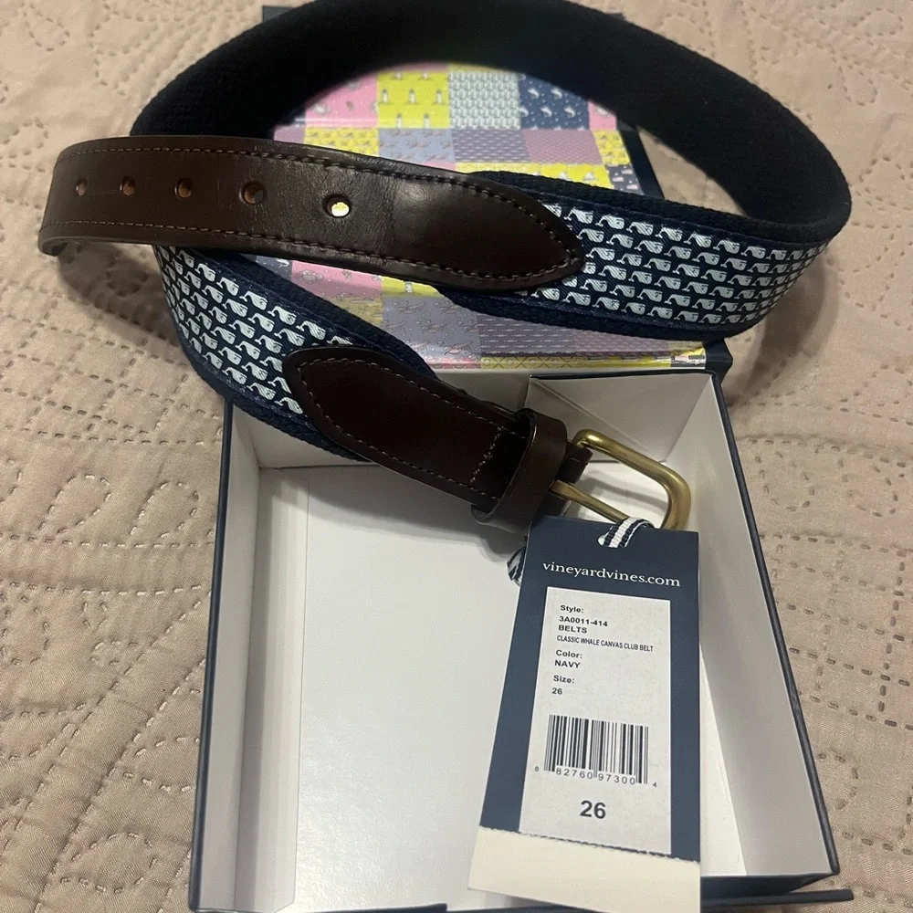 Vineyard Vines kids Navy and Brown Belt Bag Kids size 26